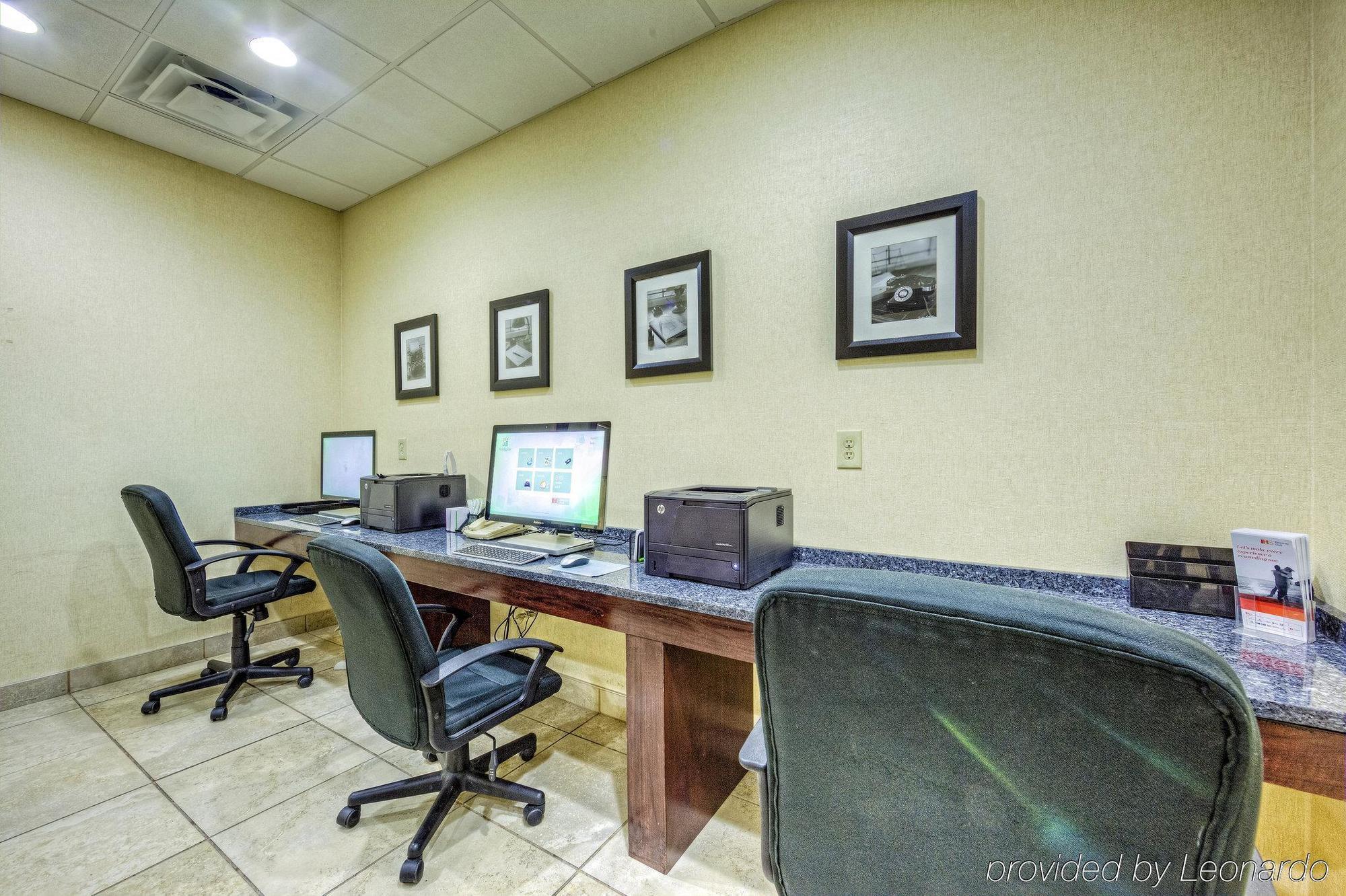Holiday Inn Columbus North I-270 Worthington Экстерьер фото