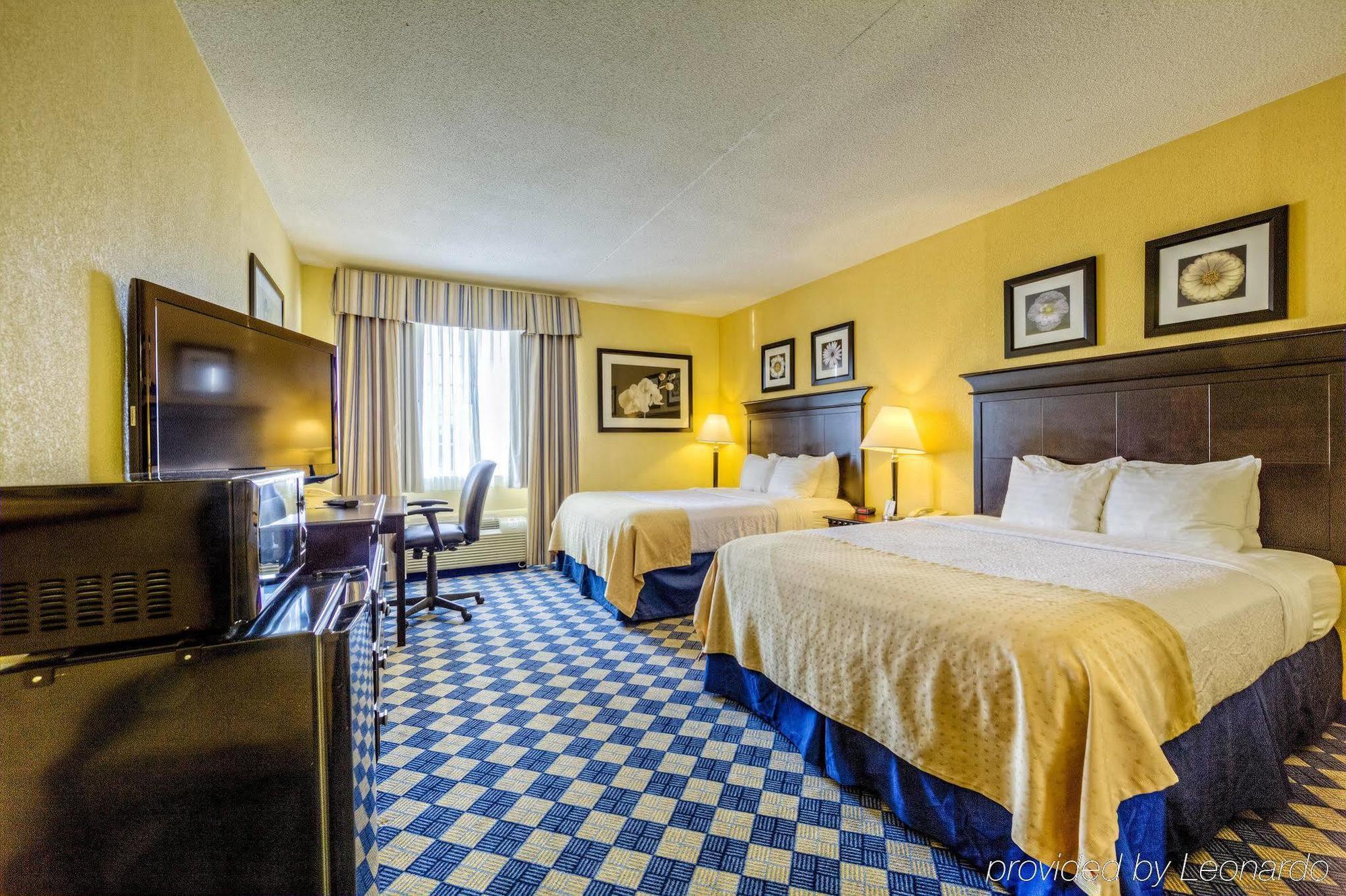 Holiday Inn Columbus North I-270 Worthington Экстерьер фото